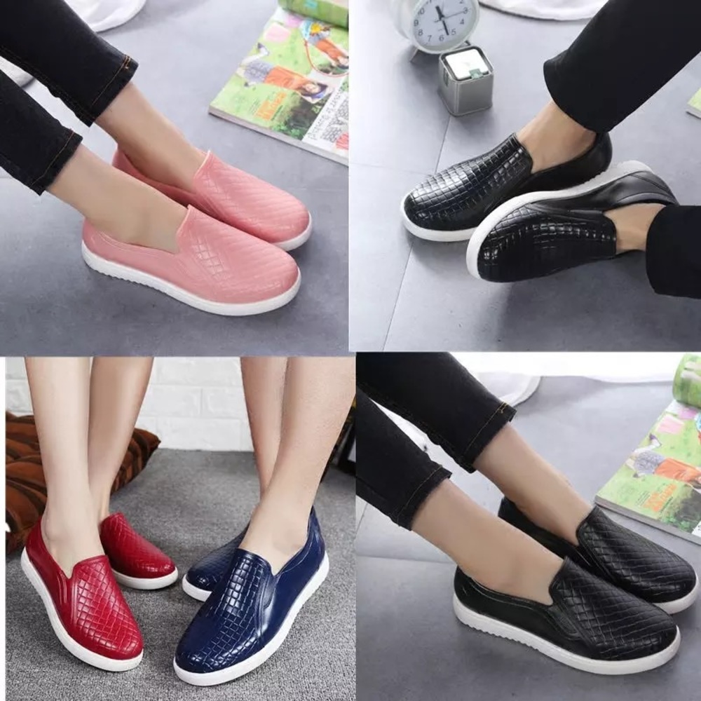 Rain shoes